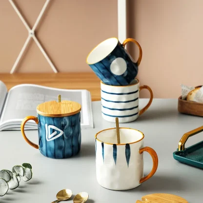 Printed Mugs with Spoon and Lid - Image 2